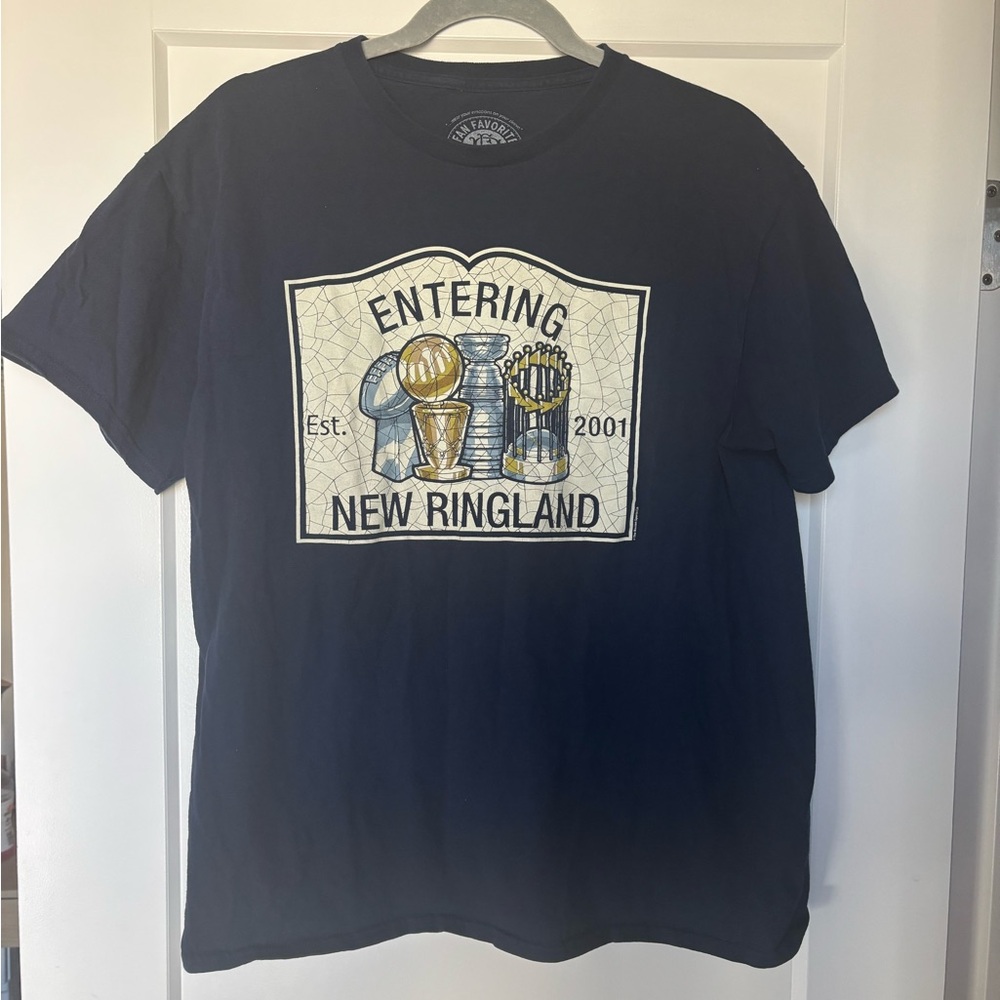 Men’s Boston sports trophy graphic tee